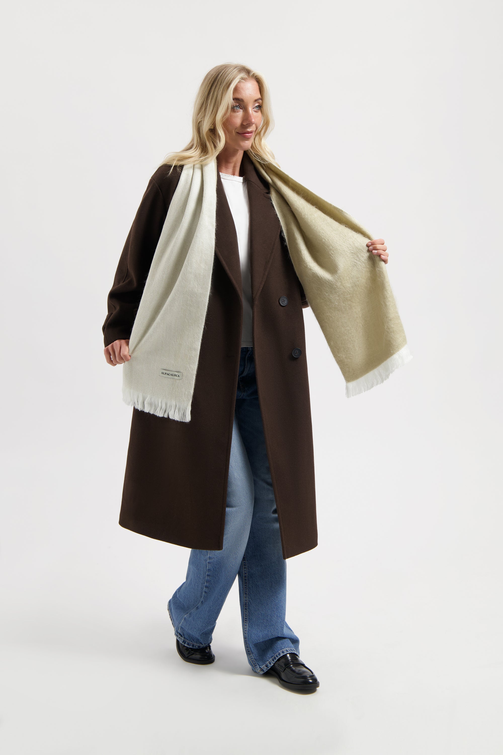 Double Scarf Beige / White