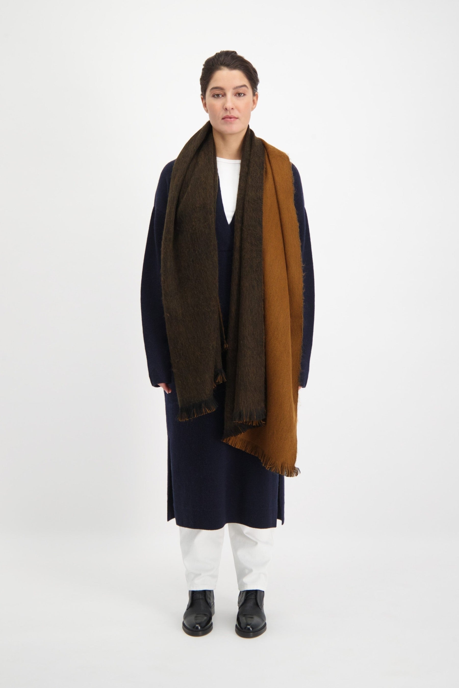 Double Scarf Camel/ Black