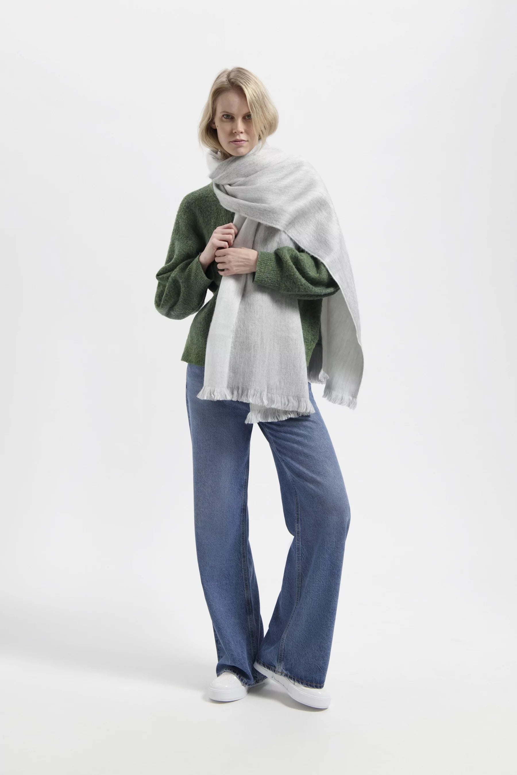 Double Scarf Light Grey/ White