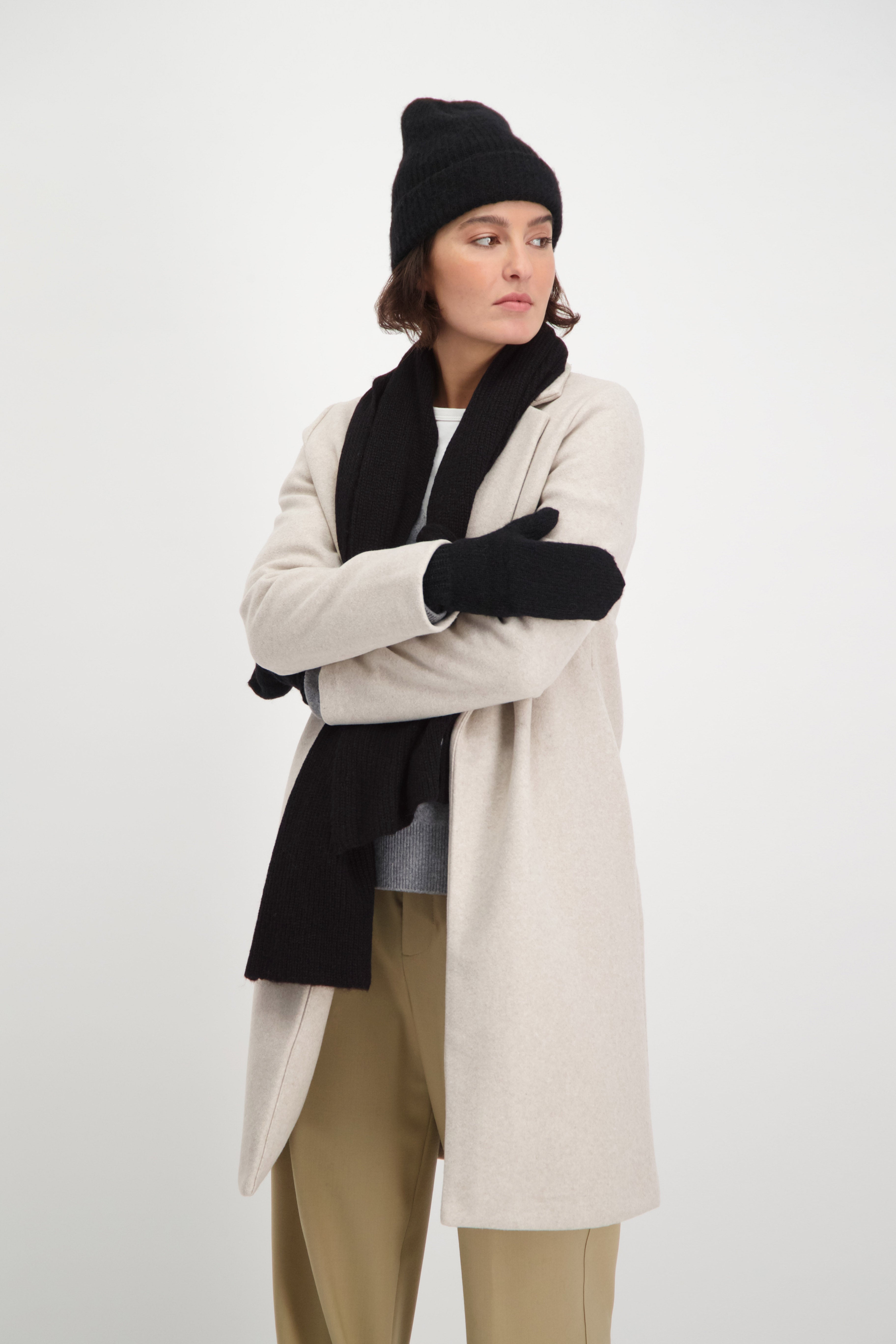Knitted Scarf Black