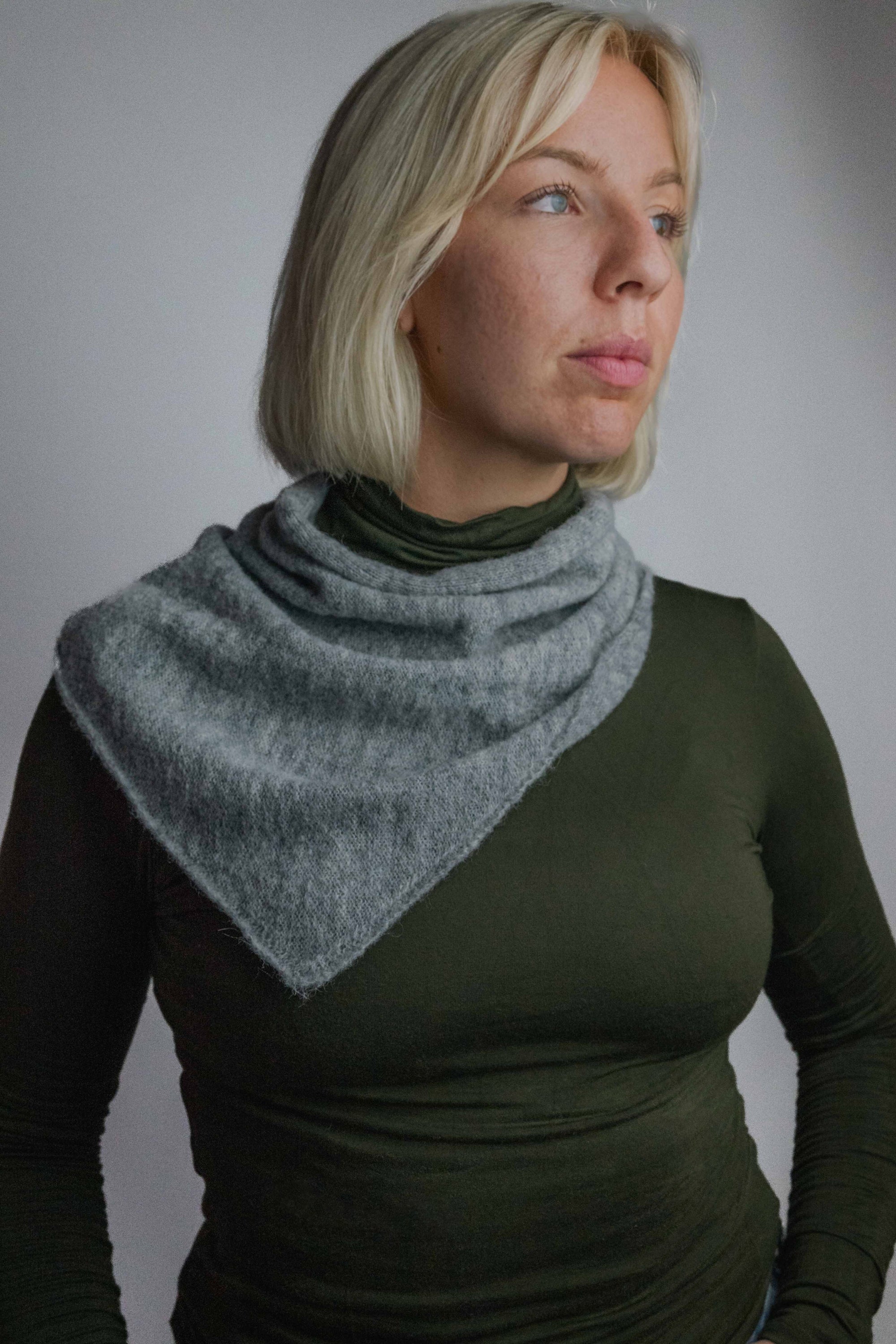 Knitted Scarf Navy